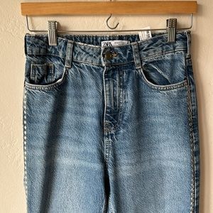 Zara High Waist Studded Jeans Size 2